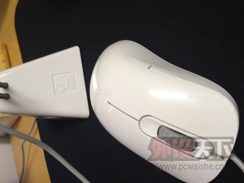 ���ᡬ��104�ں� ��ɫ���� zowie AM��FG