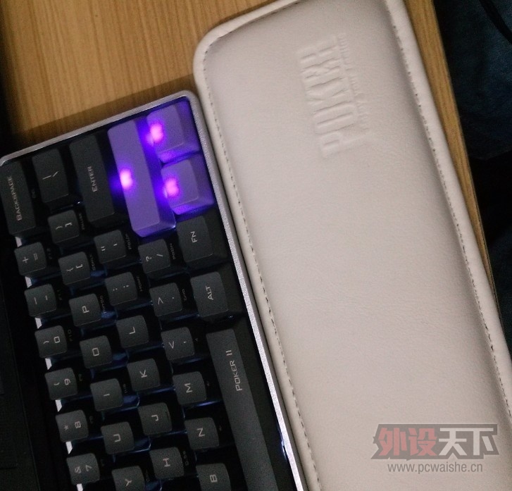 QQ��ͼ20131016005638.jpg
