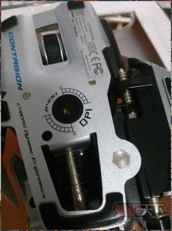 ��rat7ѩ�� ��ɫ�ܸ� �������