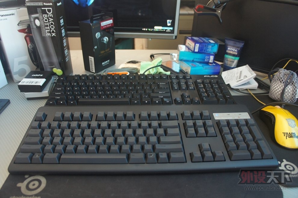 [13P] �͵��Č�˿��~REALFORCE 104UB����ѹ�������ݼ��̿���