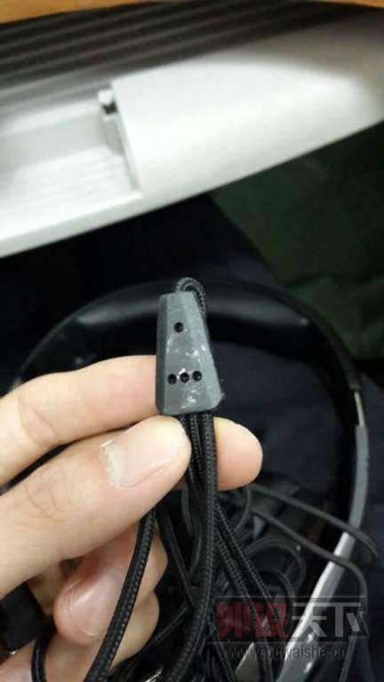 QQͼƬ20131018110623.jpg