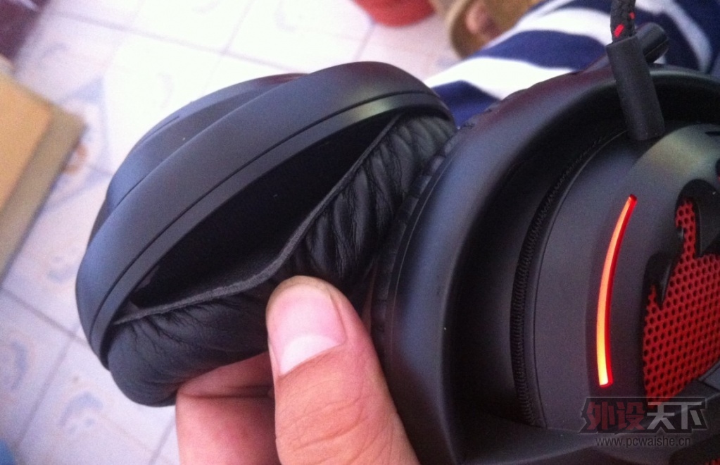 �����£���������V2������ͨ��