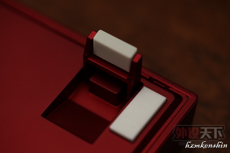 LEOPOLD RED COVER for FC660M�����е����