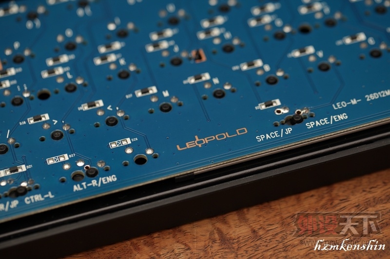 LEOPOLD RED COVER for FC660M�����е����