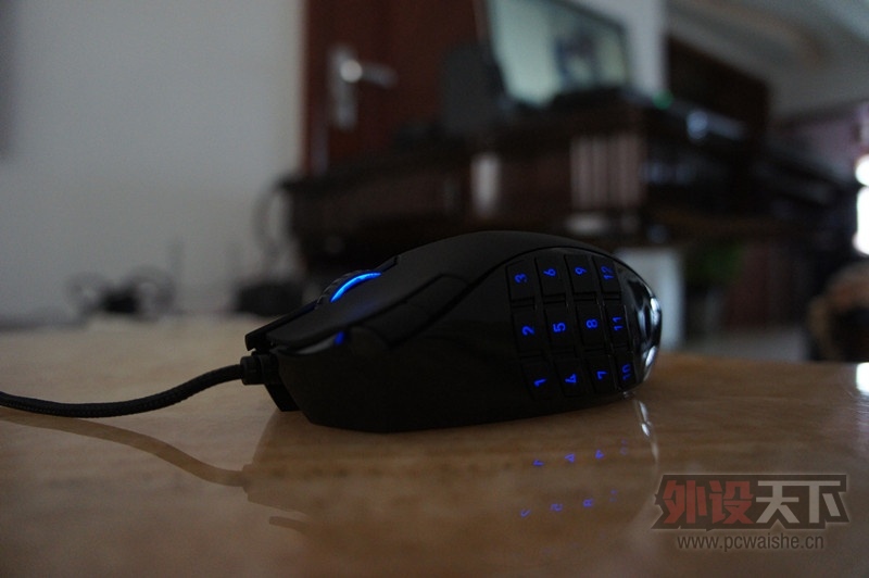 [���/����]�����ϡ�Razer �ڹѸ��ռ���(����)��Razer ��٤����