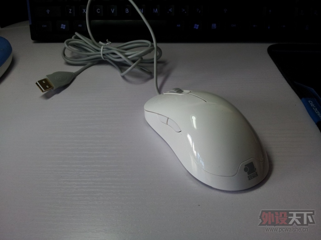 �����ݡ�����ZOWIE  AM-FG 220���ʣ������У�