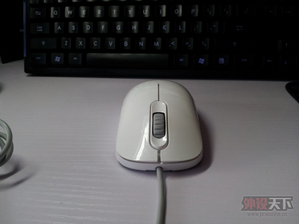 �����ݡ�����ZOWIE  AM-FG 220���ʣ������У�