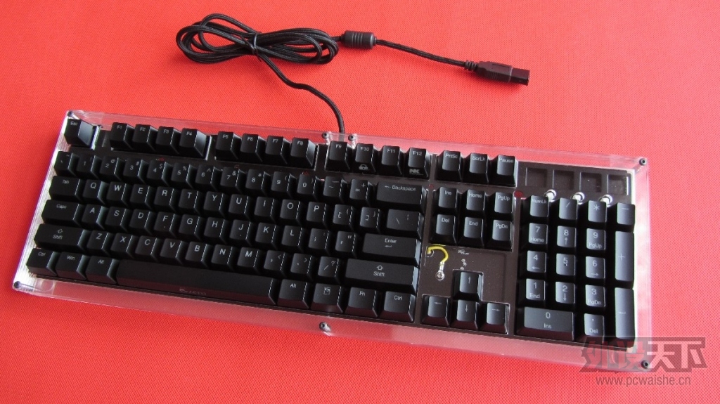 10���»���F104�����