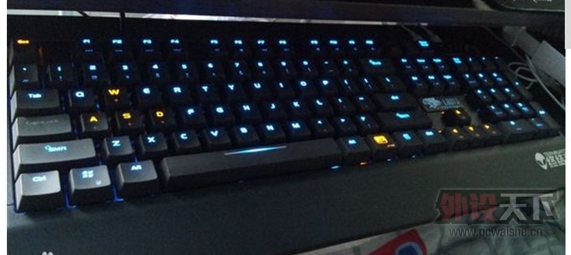 QQͼƬ20131101175421.jpg