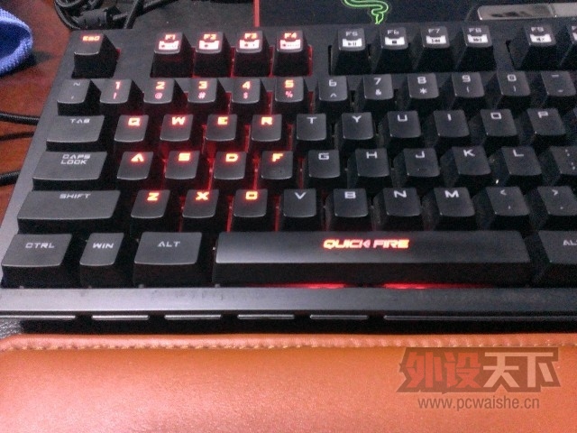 �û�����QuickFire PRO���ỻ���������ᣨ��Ҫ�ڹѸ�������