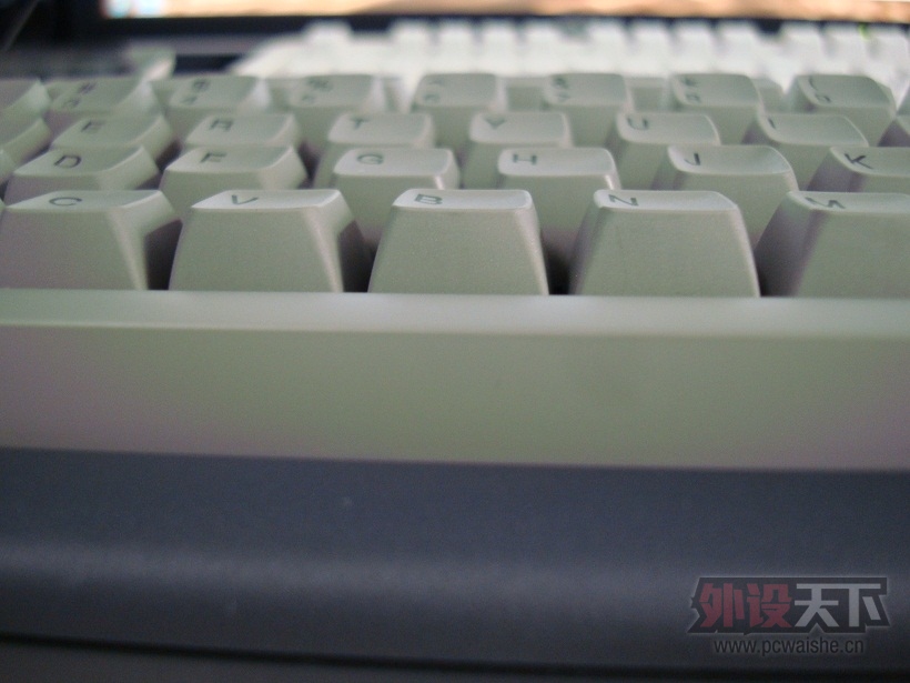 �����ͻ��ɣ����⡰С��ͷ��ñ����REALFORCE 104HIPRO
