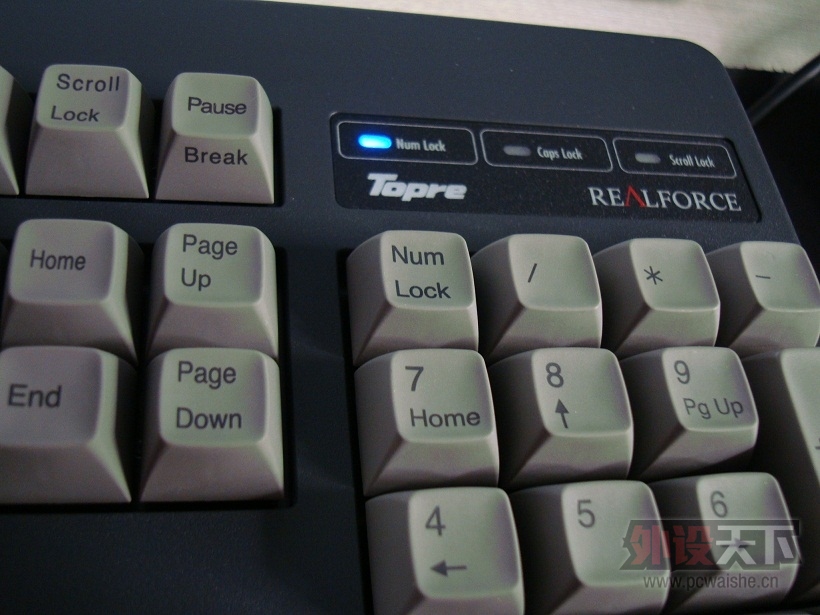 �����ͻ��ɣ����⡰С��ͷ��ñ����REALFORCE 104HIPRO
