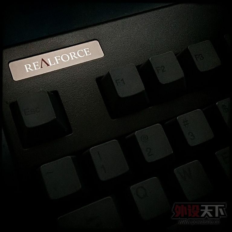 ����Ǽ���~~ RealForce87U ���֣��Ӵ����ܾ����µĴ�����