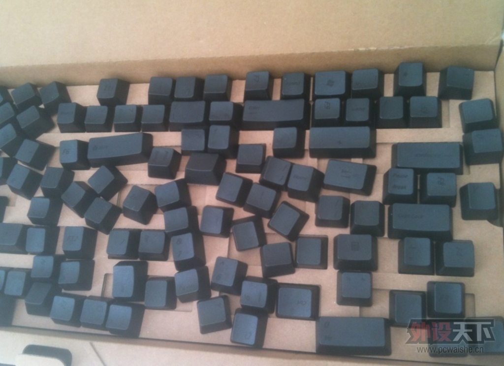 QQͼƬ20131107121017.jpg