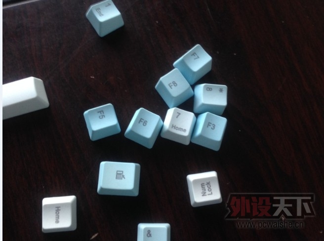 55V4`0TZHU3CM8~]8[3SO9W.jpg
