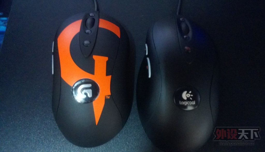 Logitech G400s QuakeConl��Logicool mx518