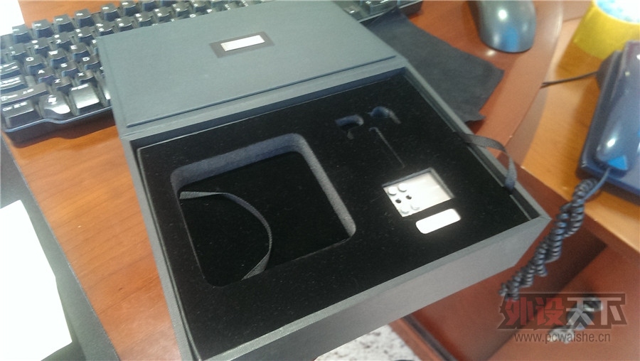 [����]��9�¹���AKG K3003������11���±��ޡ����а²�