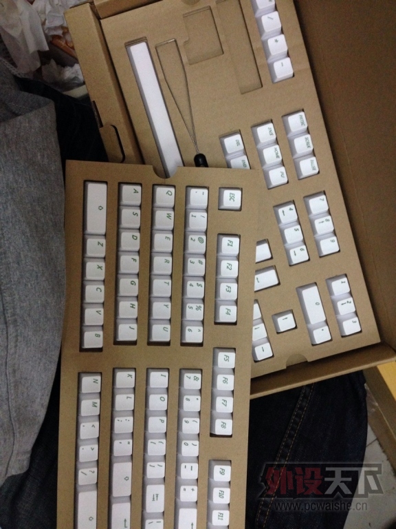 QQͼƬ20131110182852.jpg