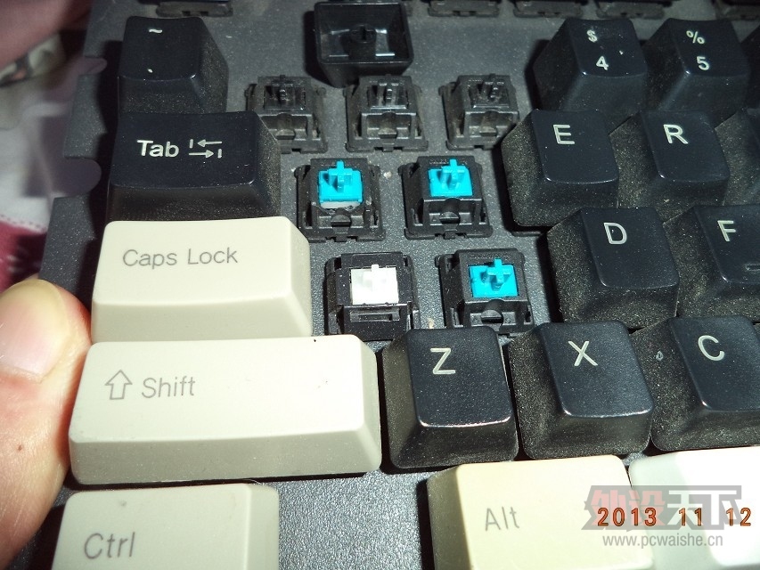 {��ͼ���룡}Ϊ�������֣�����С��һ��һ���ϻ�е����