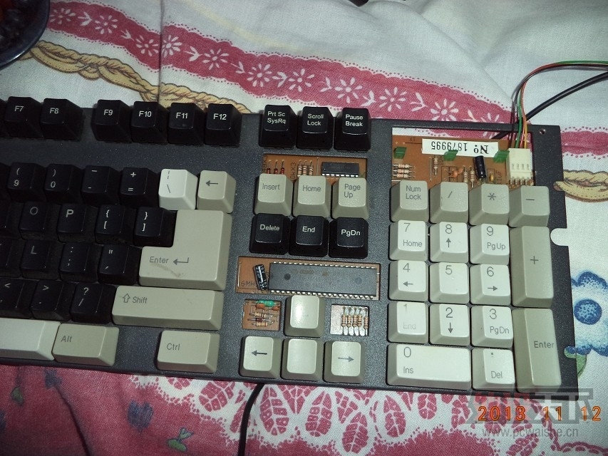 {��ͼ���룡}Ϊ�������֣�����С��һ��һ���ϻ�е����