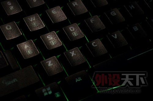 [13P] ���ѹ⣬�ڴ�Ҳ�ѹ⣬��������һ΢���������Ծ���ɹͼ����