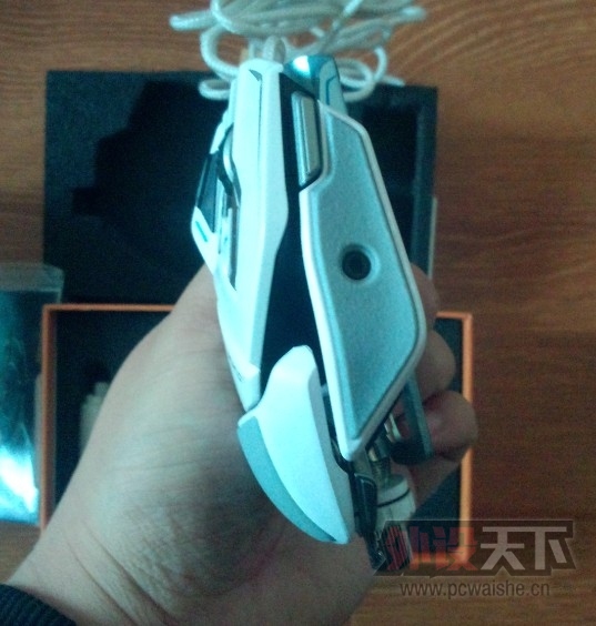 QQ��ͼ20131112094006.jpg