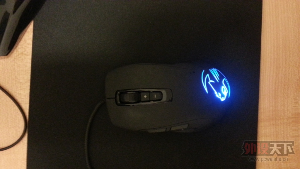 ���رա�ROCCAT ���� pure ��ɫ 95�£��Ե��ˣ�300���ʣ����ѳ���