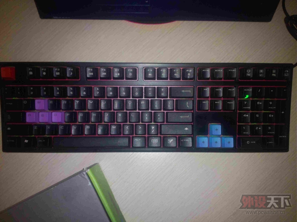 [�ѳ�]����108,���࣬9���������ʹ����ȫ���̵ơ�9����