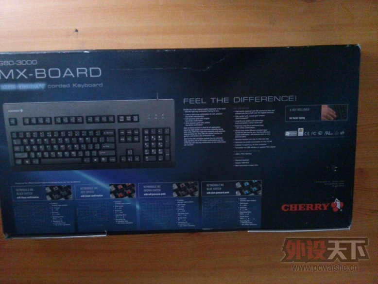 �����ݡ�9.5���� Cherry G80-3494��ɫ���� 700