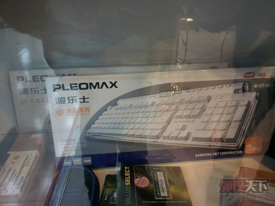 ���ѵ곷�ˣ�����һ����ֻ����Ƭ���ϵĶ�������