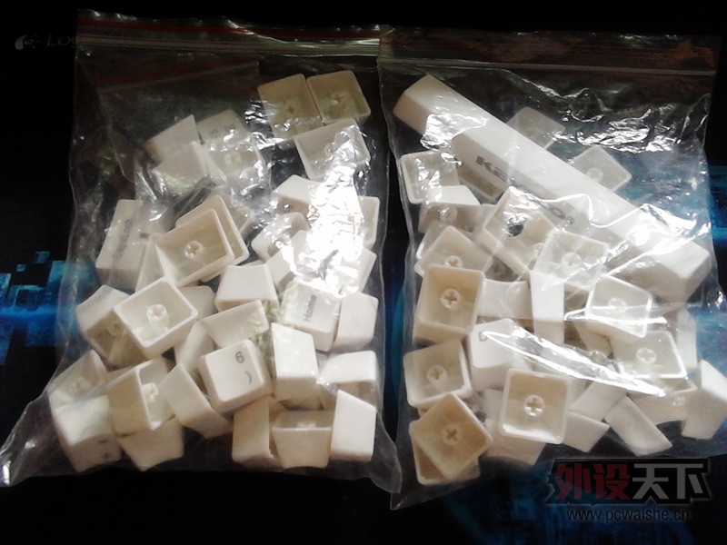 ���ر��ν��X5һ�� FKMINIư�� �ʺ�37PBTһ��