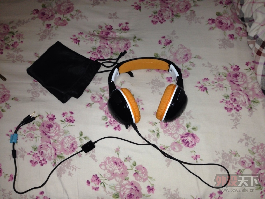 QQͼƬ20131124221347.jpg