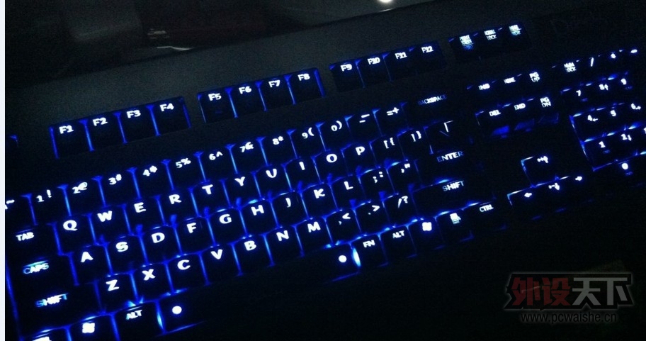 QQͼƬ20131126141132.jpg