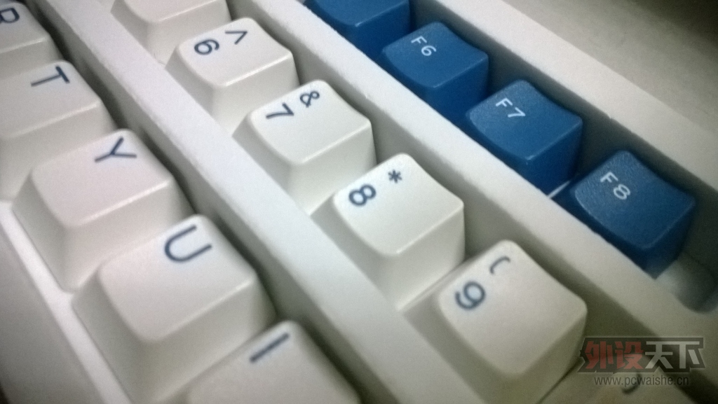 �����ա������ۡ������ ���׶�ɫ104��+shift&caps����������600Ԫ