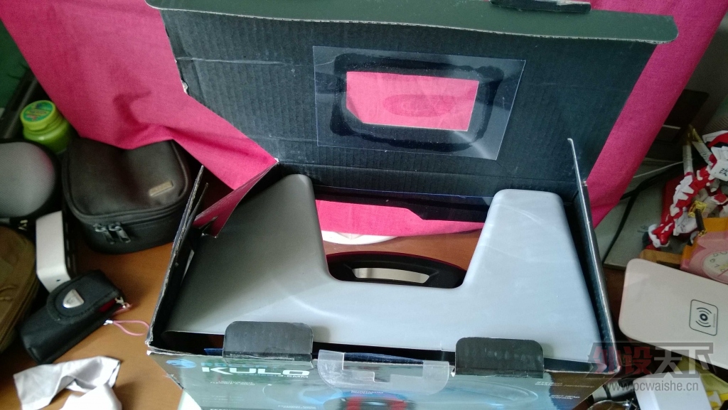 ���Ļ�е����ROCCAT ����Kulo stereoС��