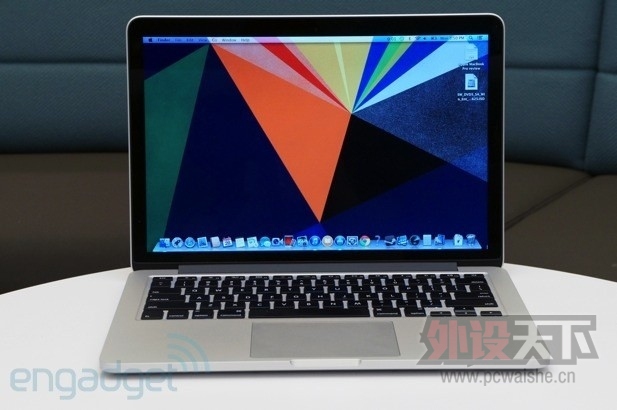 �ۼ� 9288Ԫ�� ����2013�� Retina MacBook Pro ����