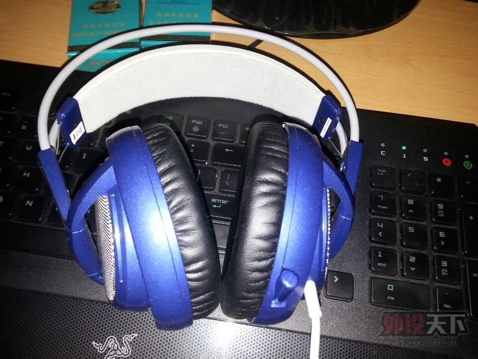 ������12�³�����V2����ɫ��
