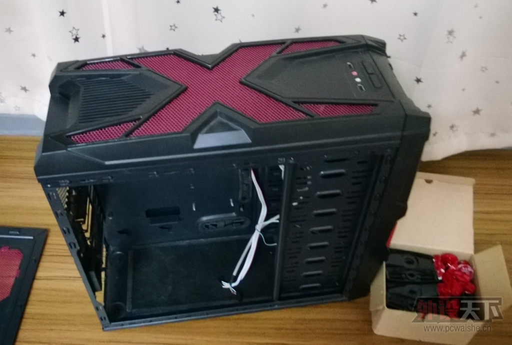 QQ��ͼ20131205220815.jpg
