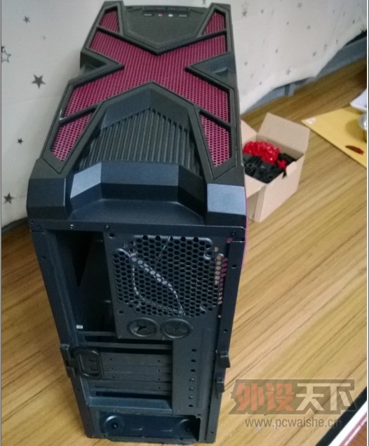 QQ��ͼ20131205220842.jpg