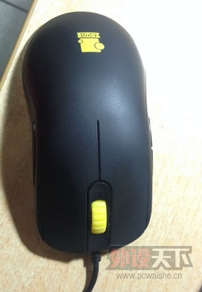 ���Σ�ZOWIE FK