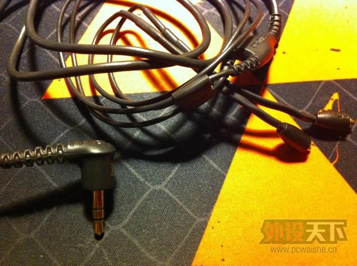 ���SE215��ɫ������ԭװ��
