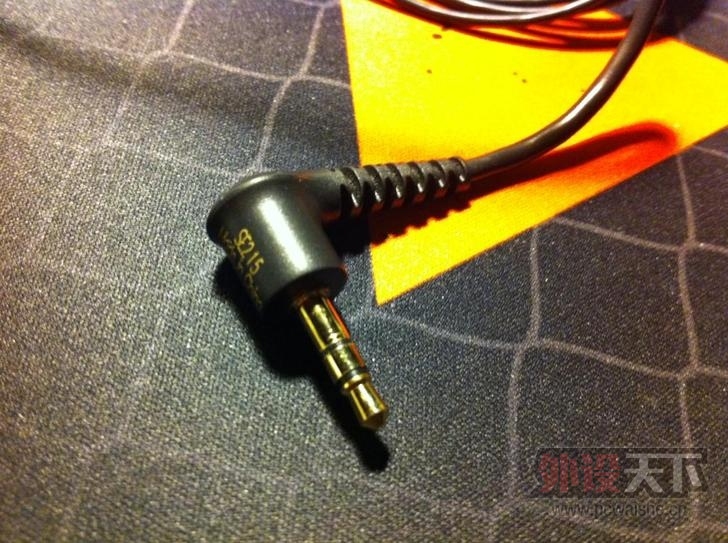 ���SE215��ɫ������ԭװ��