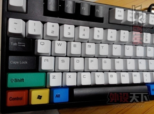 ��������Ducky 2108 ���� + ����104PBT  350Ԫ����