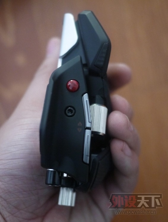 QQ��ͼ20131210112355.jpg
