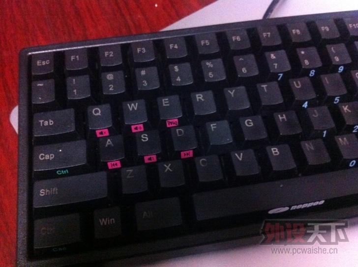 ����noppoo 84 mini   �ں�   300RMB