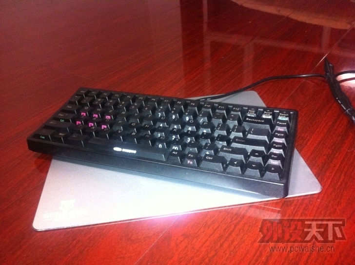 ����noppoo 84 mini   �ں�   300RMB