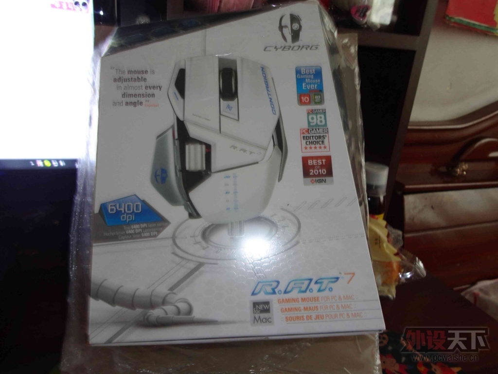 ���Ե�һ���� ���ѿ� Saitek ����ʨMADCATZ Cyborg R.A.T.7������꿪��+С��