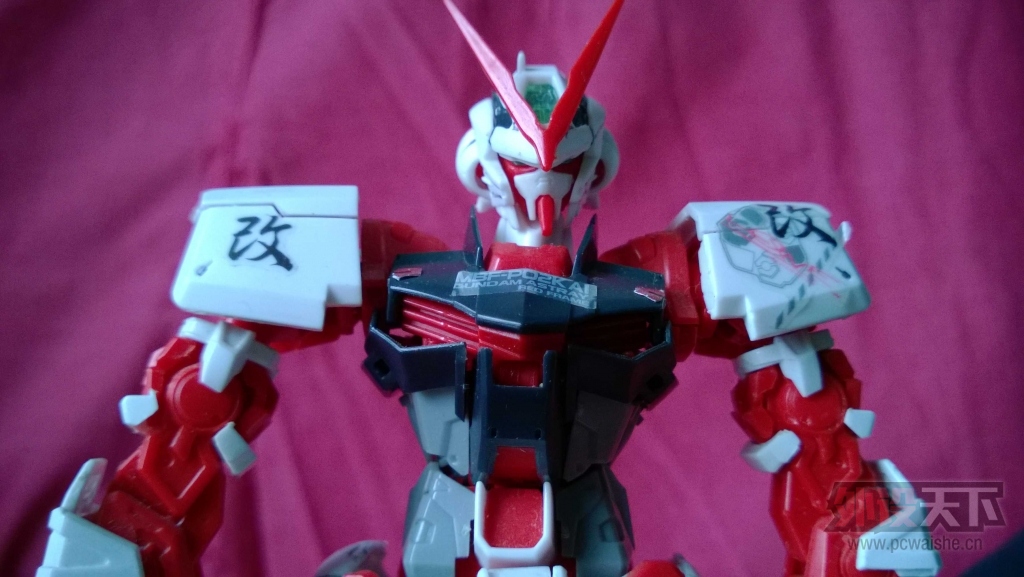 ���Ļ�е����ROCCAT ����Kulo stereoС��