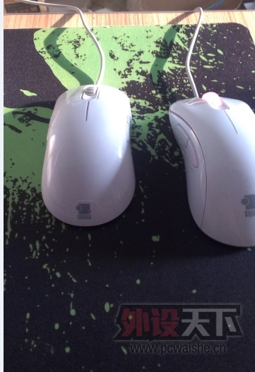 }Y1{0RBVZE({@759$5QU3[N.jpg