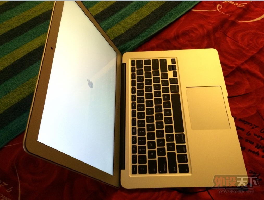 �������س��������ͣ�˪������â�ǣ�macbook 760����